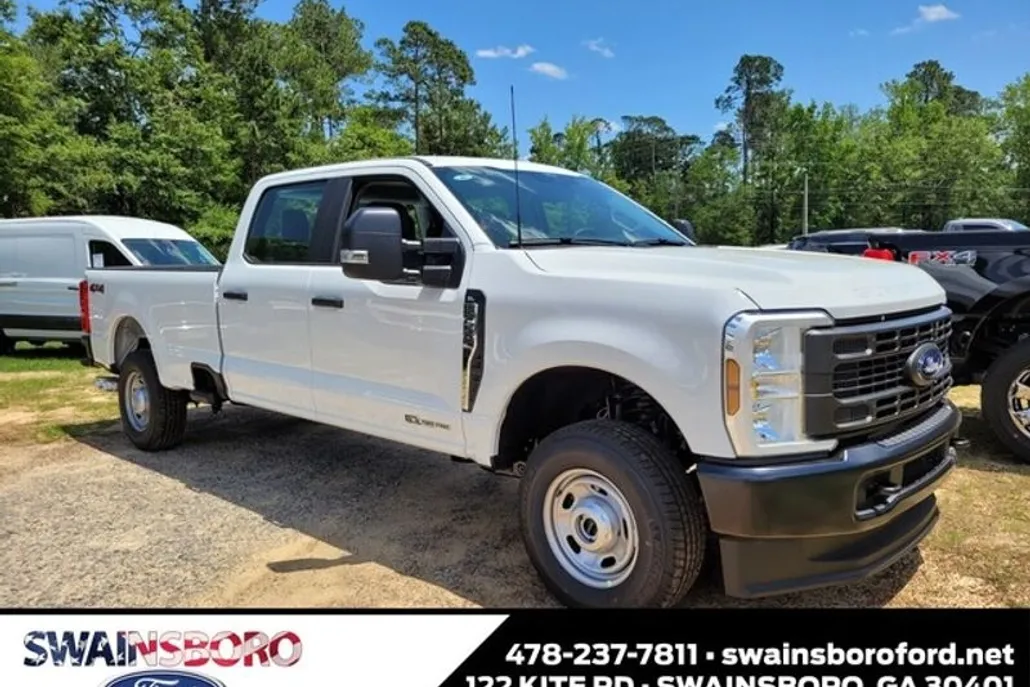 2025 Ford F-250 XL photo 1