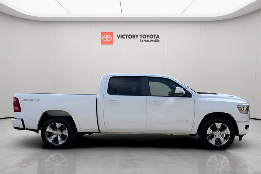 2022 Ram 1500 Laramie photo 1
