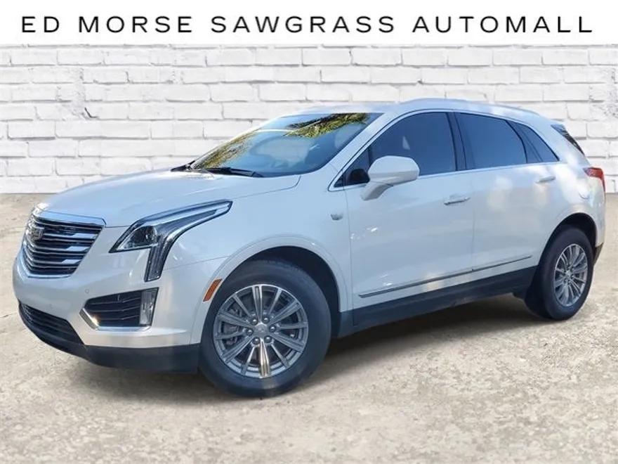 2018 Cadillac XT5 Luxury photo 1