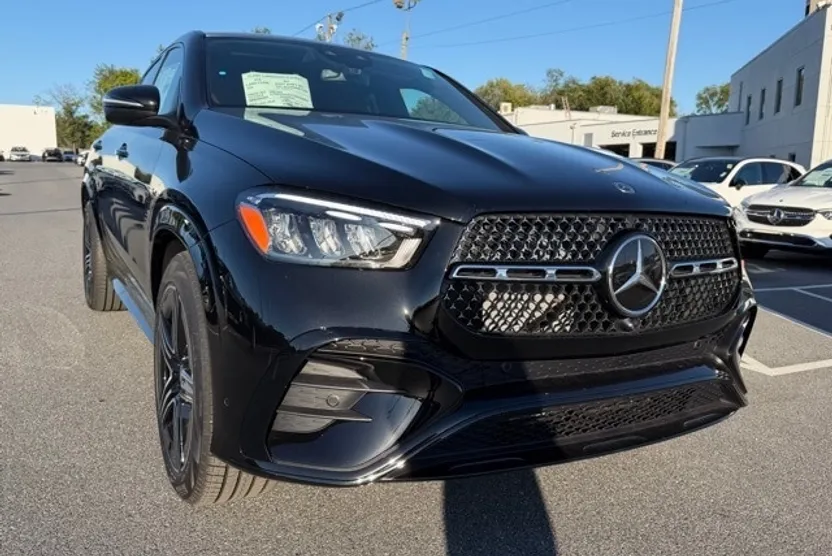 2026 Mercedes Benz GLE 450 4MATIC photo 1