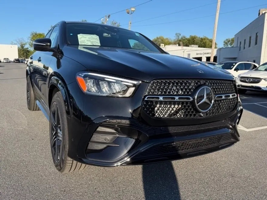 2026 Mercedes Benz GLE 450 4MATIC photo 1