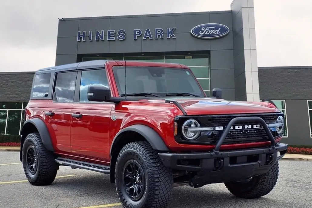 2022 Ford Bronco Wildtrak photo 1