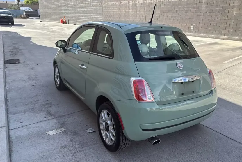 2015 Fiat 500 Pop photo 1