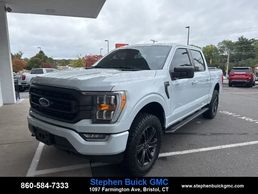 2022 Ford F-150 XLT photo 1