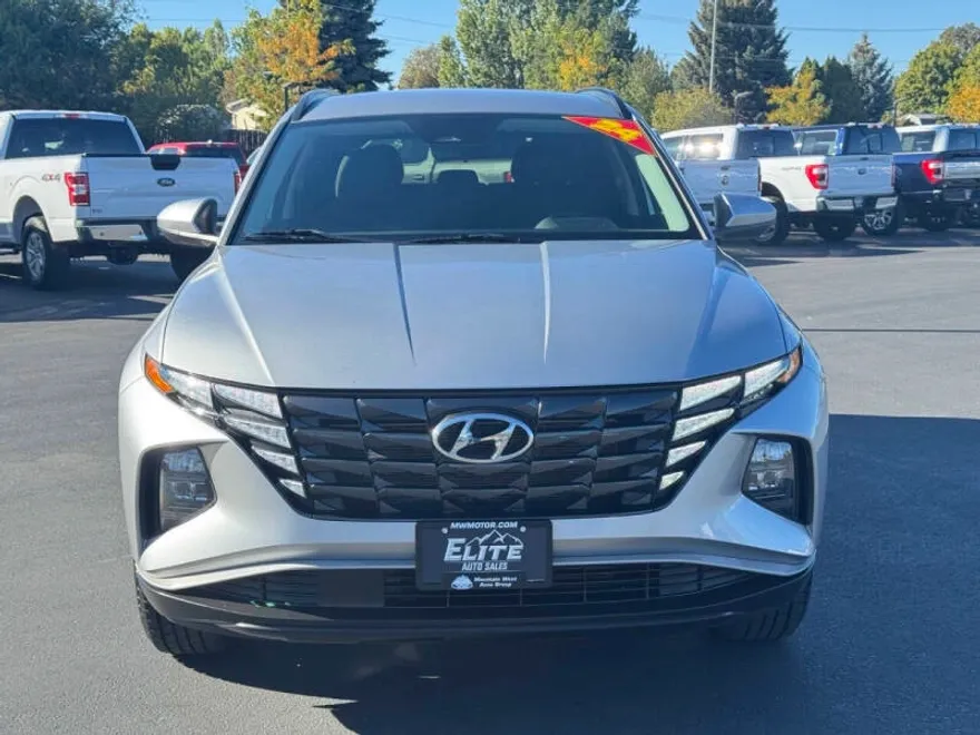 2024 Hyundai Tucson SEL photo 1