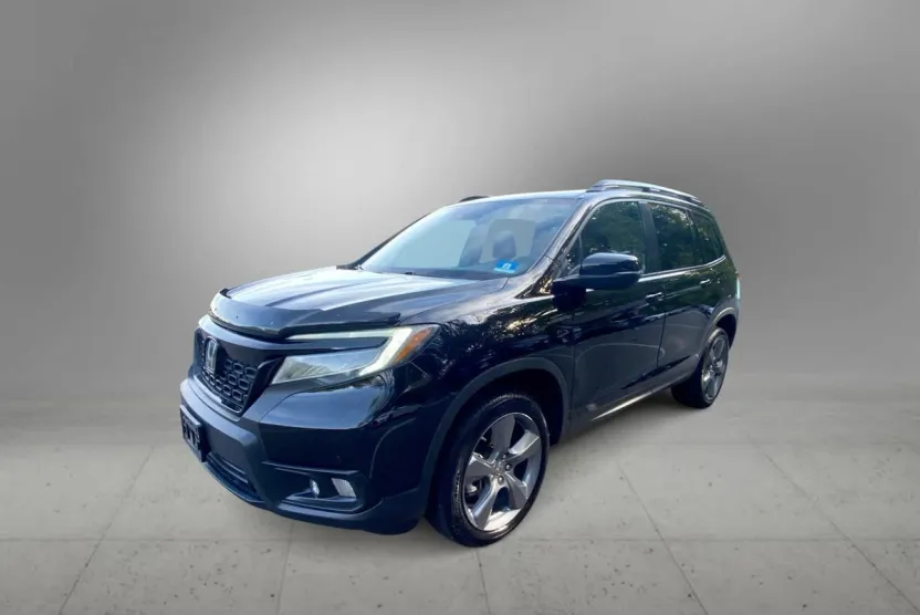 2020 Honda Passport Touring photo 1