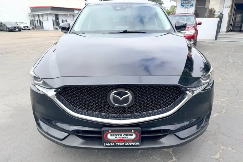 2020 Mazda CX-5 Sport photo 1