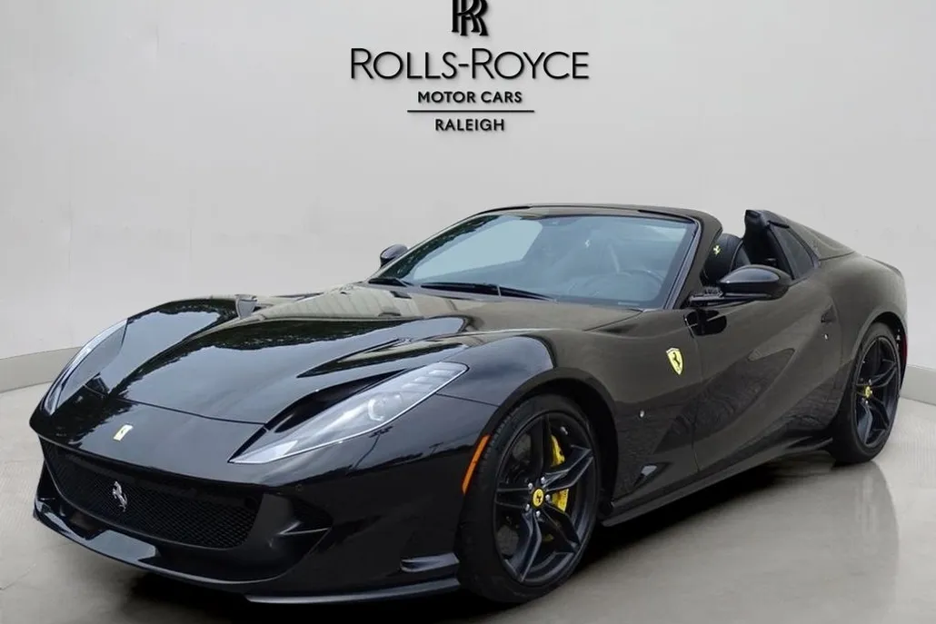 2022 Ferrari 812 GTS Base photo 1