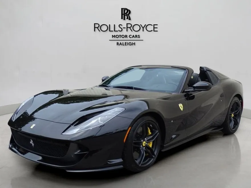 2022 Ferrari 812 GTS Base photo 1