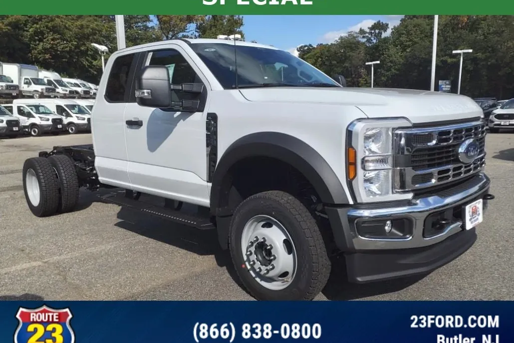 2024 Ford F-550 XL photo 1