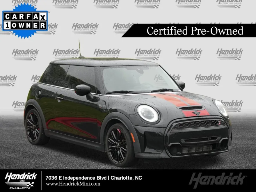 2023 Mini Cooper 2 Door Hardtop S photo 1