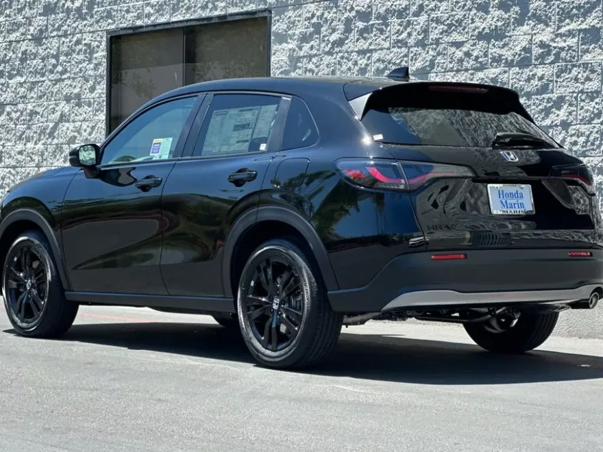 2026 Honda HR-V Sport photo 1