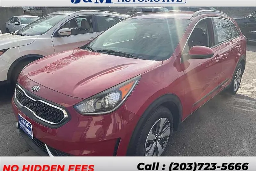 2017 Kia Niro LX photo 1