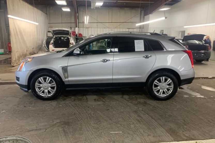 2014 Cadillac SRX Luxury photo 1