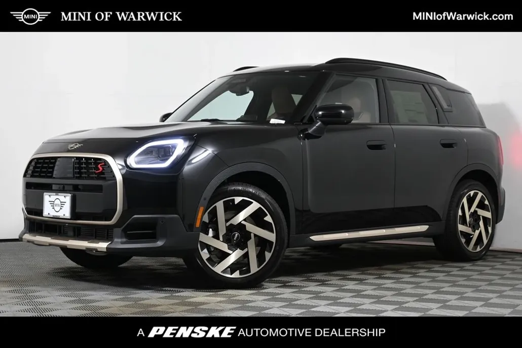 2025 Mini Countryman S ALL4 photo 1