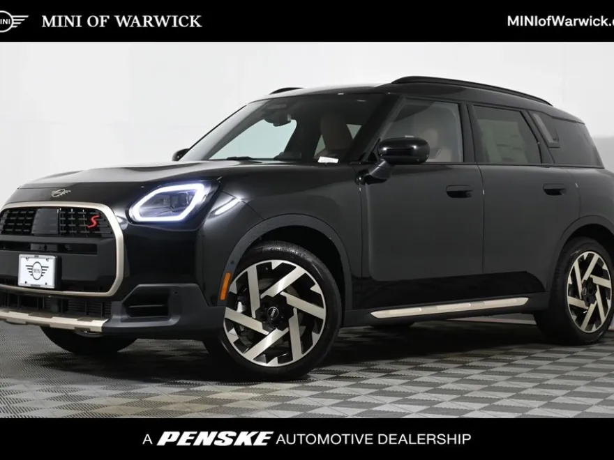 2025 Mini Countryman S ALL4 photo 1