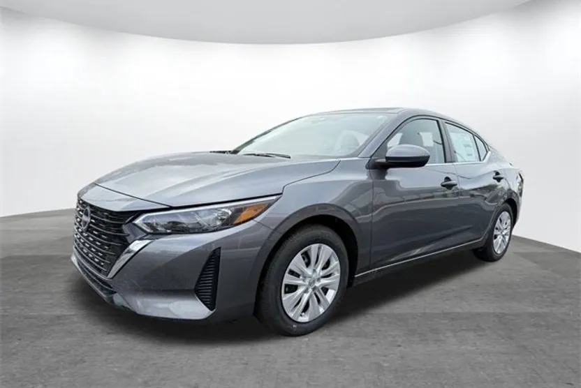 2025 Nissan Sentra S photo 1