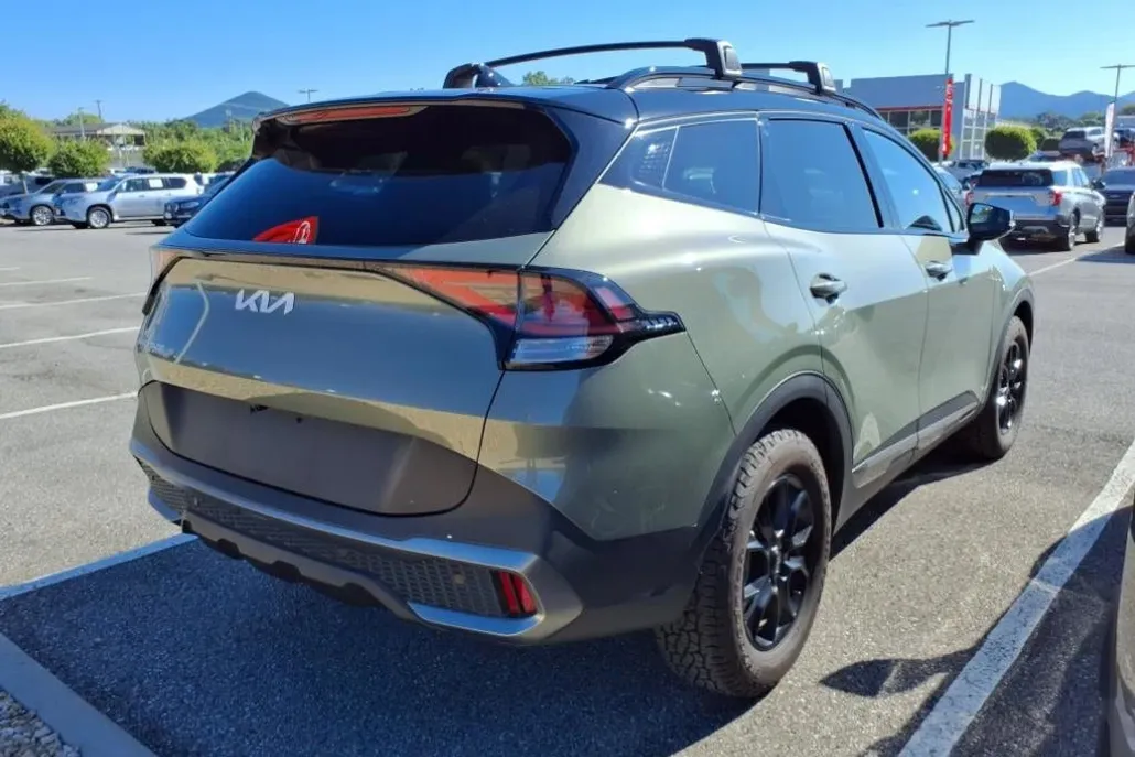 2024 Kia Sportage X-Pro photo 1