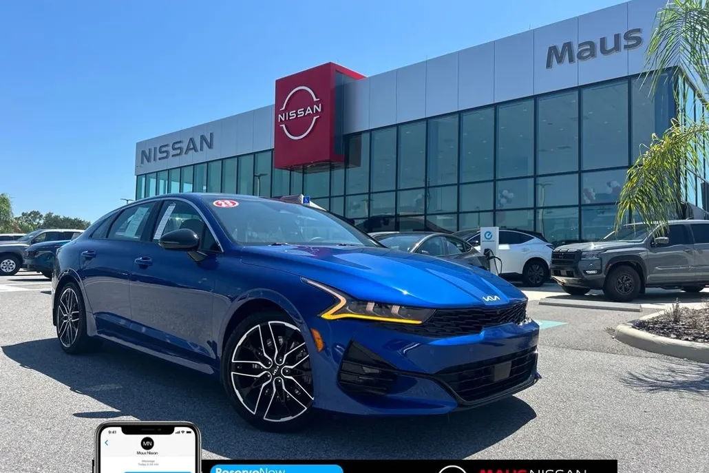 2023 Kia K5 GT photo 1