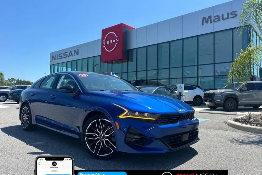 2023 Kia K5 GT photo 1