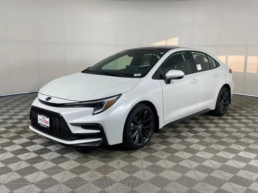 2025 Toyota Corolla XSE photo 1