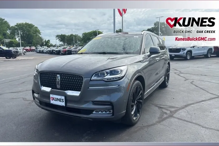 2021 Lincoln Aviator Reserve photo 1
