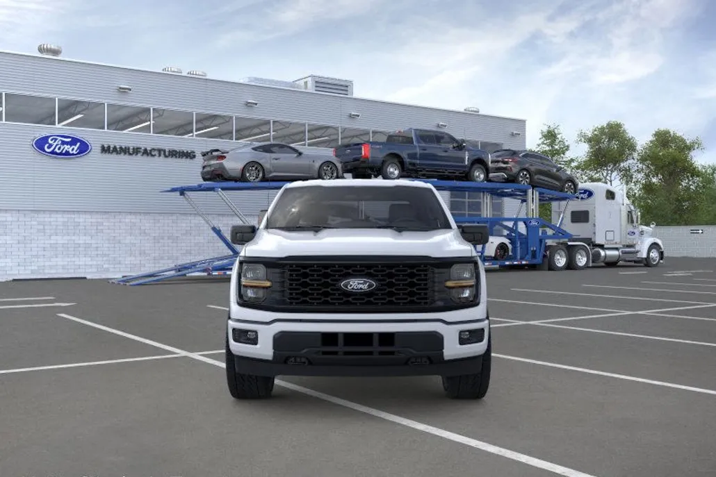 2025 Ford F-150 STX photo 1