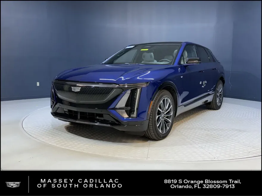 2025 Cadillac Lyriq Sport photo 1
