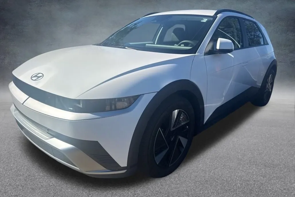 2025 Hyundai Ioniq 5 SEL photo 1