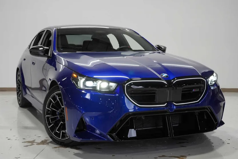 2025 Bmw M5 5 photo 1