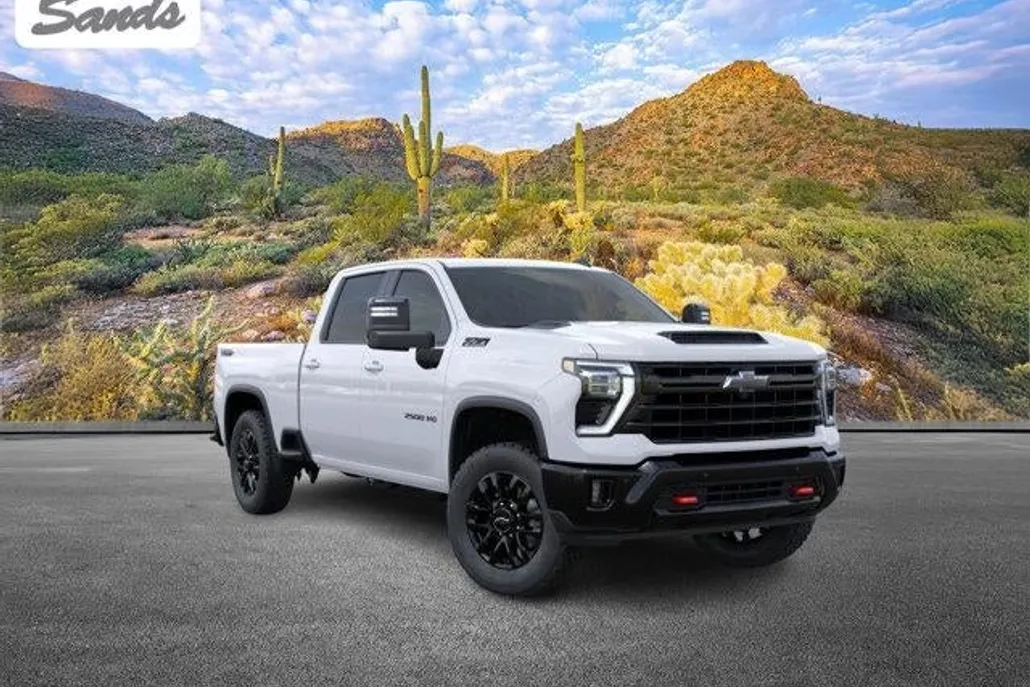 2025 Chevrolet Silverado 2500HD LT photo 1