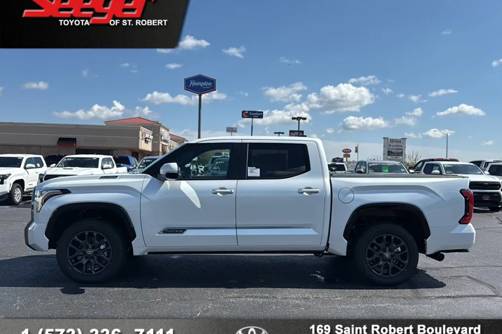 2026 Toyota Tundra Platinum photo 1