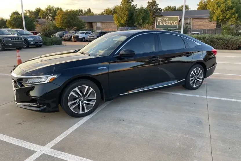 2021 Honda Accord Hybrid EX photo 1