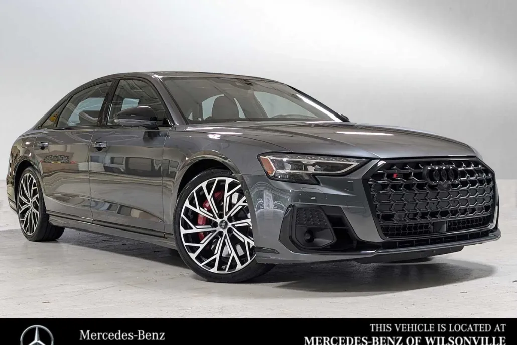 2024 Audi S8 Quattro photo 1