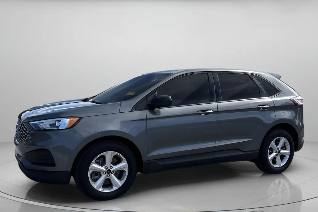 2024 Ford Edge SE Sport photo 1