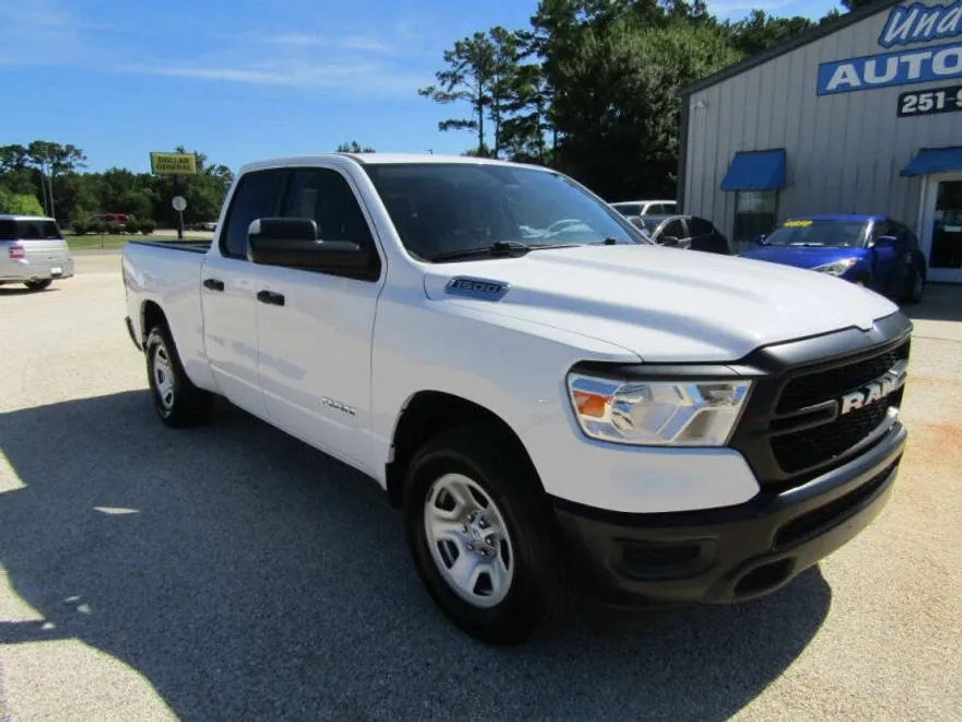 2020 Ram 1500 Tradesman photo 1