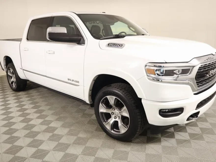 2023 Ram 1500 Limited photo 1