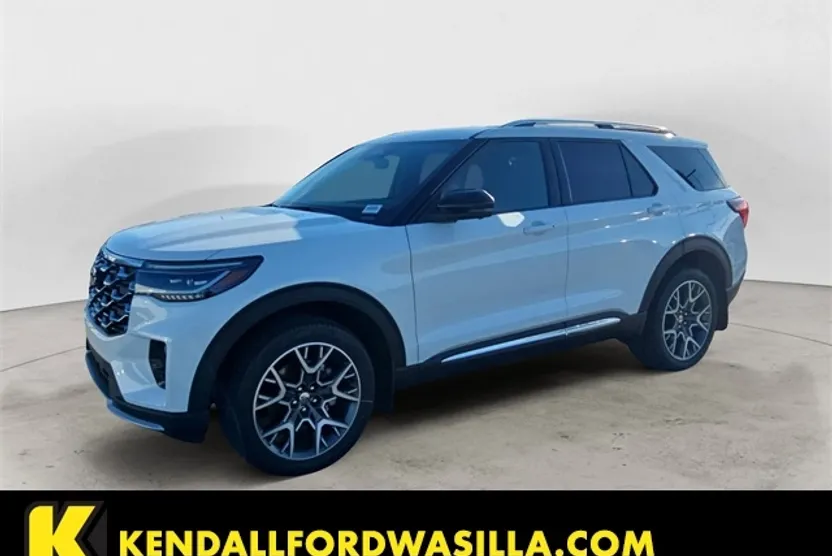 2025 Ford Explorer Platinum photo 1