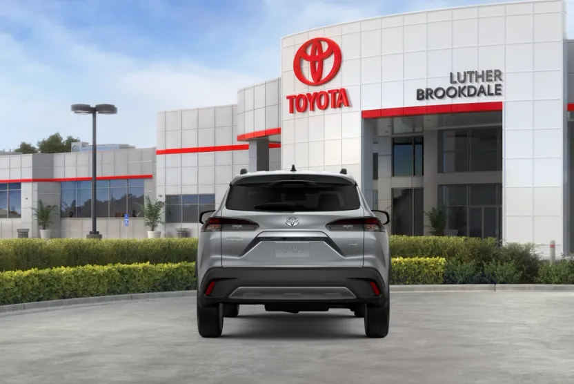 2026 Toyota Corolla Cross LE photo 1