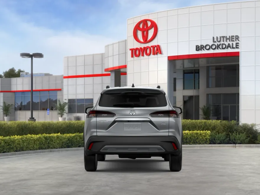 2026 Toyota Corolla Cross LE photo 1