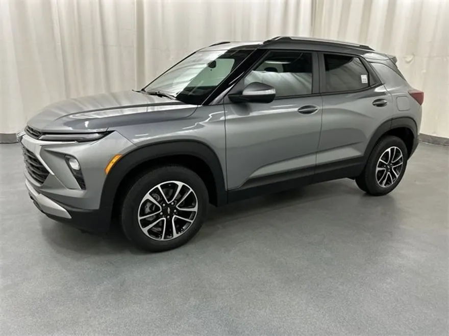 2026 Chevrolet Trailblazer LT photo 1