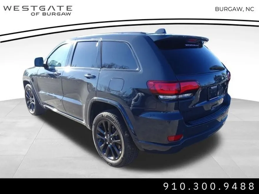 2018 Jeep Grand Cherokee Laredo Altitude photo 1