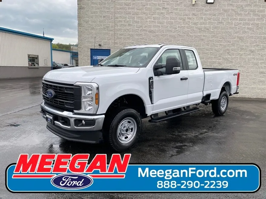 2025 Ford F-250 XL photo 1