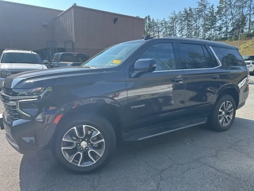 2023 Chevrolet Tahoe LT photo 1