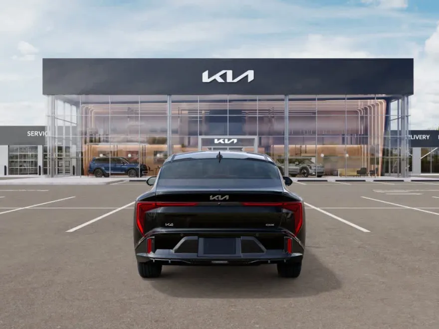 2025 Kia K4 GT-Line Turbo photo 1