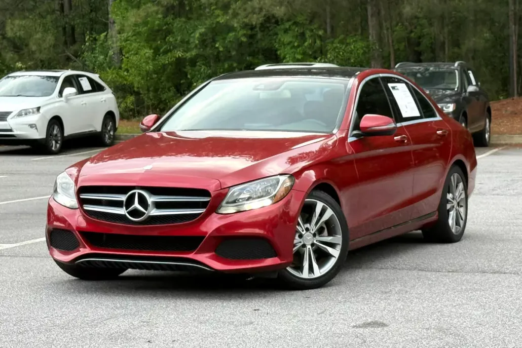 2016 Mercedes Benz C 300 photo 1