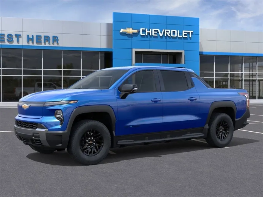 2025 Chevrolet Silverado EV photo 1