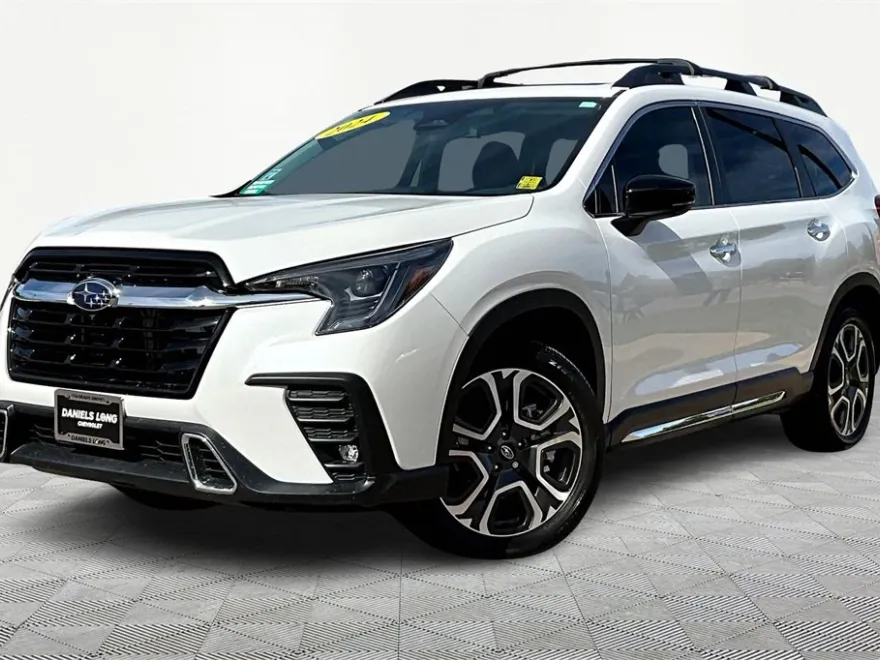 2024 Subaru Ascent Touring photo 1