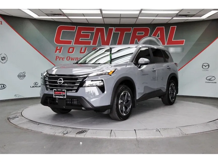 2026 Nissan Rogue SV photo 1