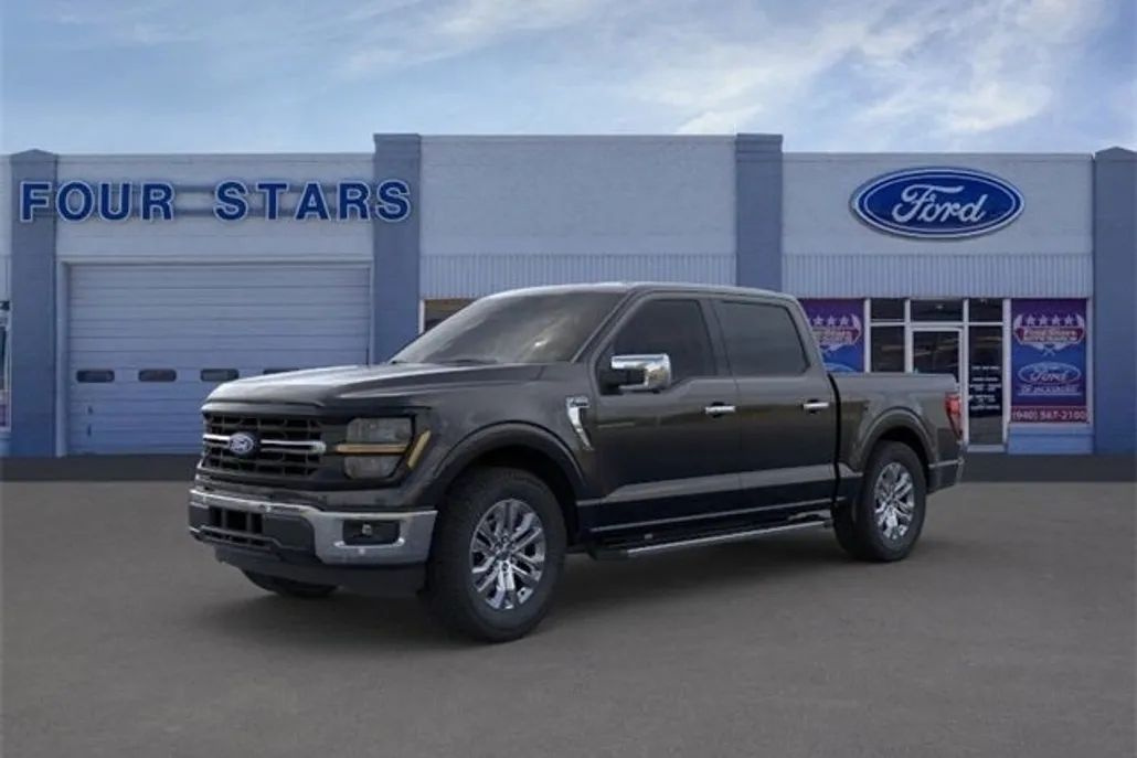 2025 Ford F-150 XLT photo 1